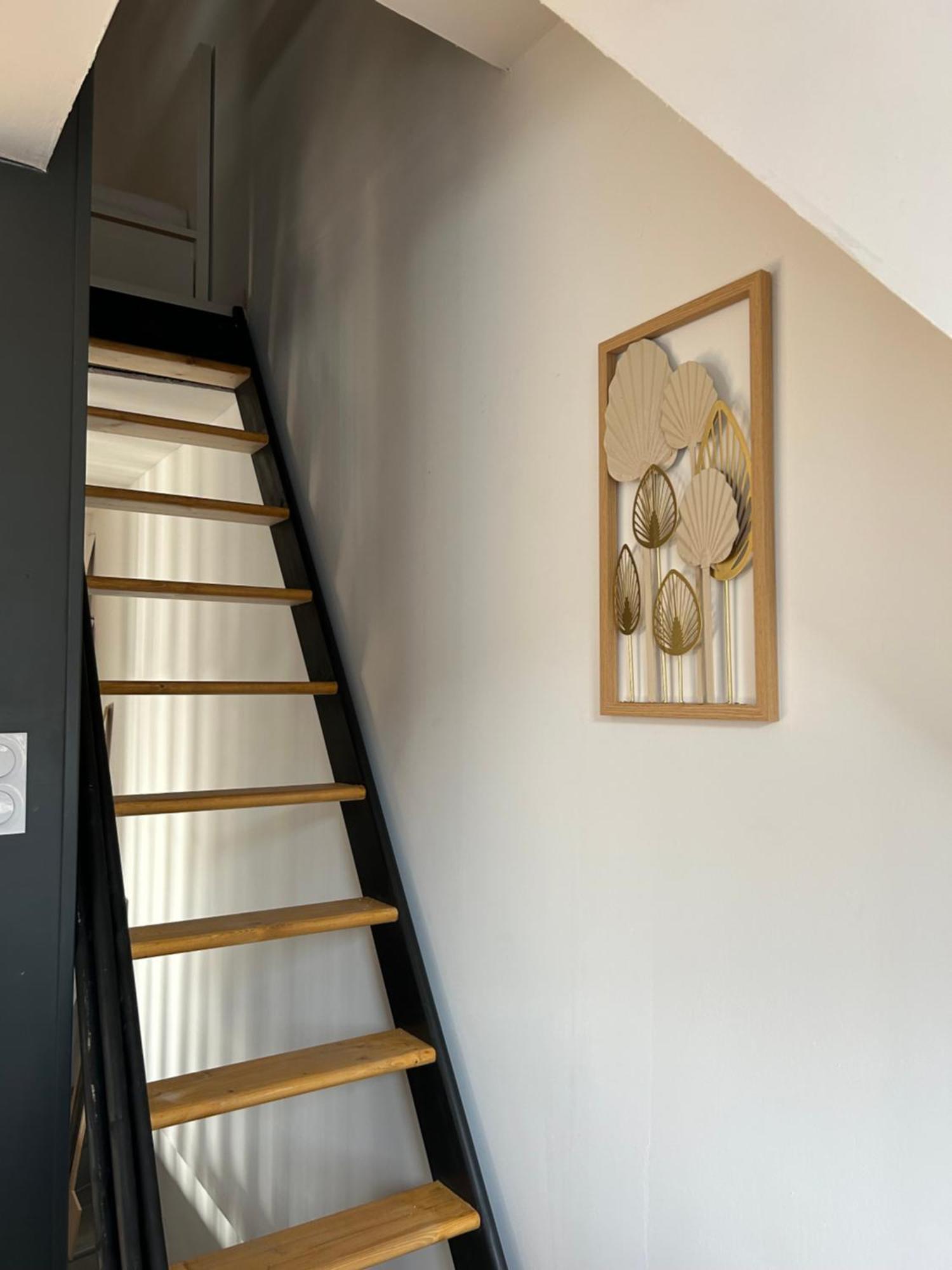 Apartament Le Repos De La Meuse Givet Zewnętrze zdjęcie