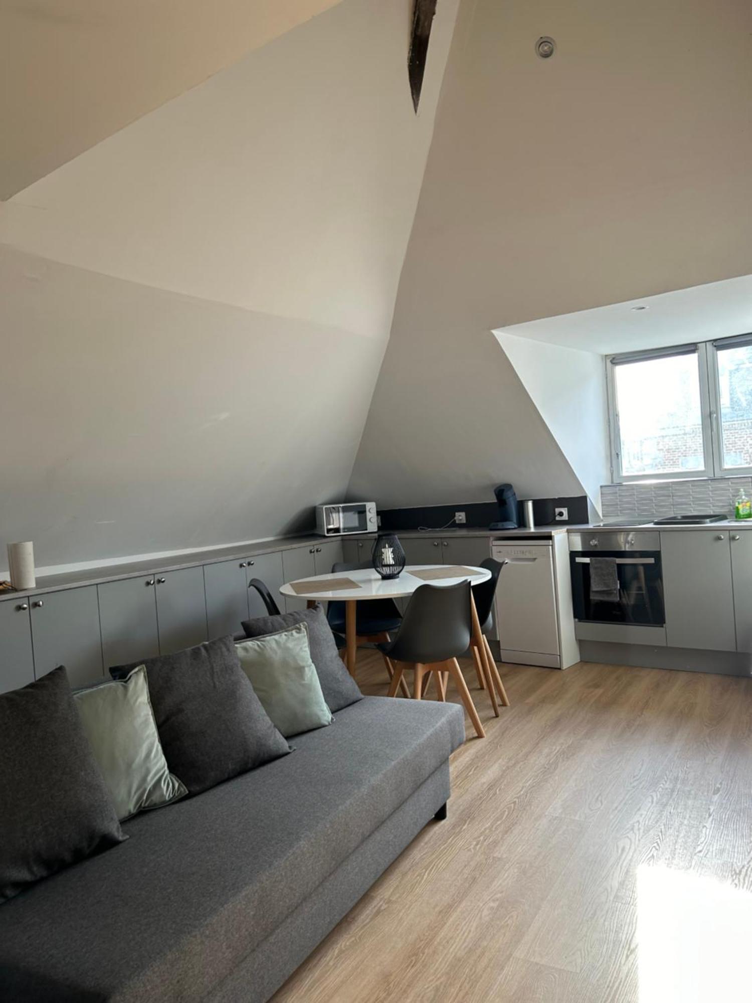 Apartament Le Repos De La Meuse Givet Zewnętrze zdjęcie